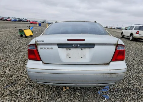 2007 Ford Focus Zx4 z USA, uszkodzony, nr VIN 1FAFP34N97W213944